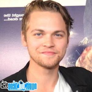 Image of Alexander Calvert