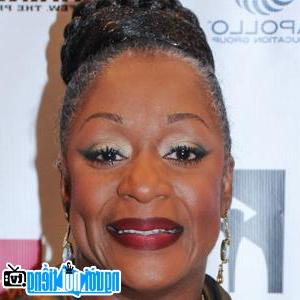 A New Photo Of Regina Belle- Famous R&B Singer Englewood- New Jersey