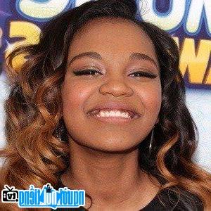 A New Picture of China Anne McClain- Famous Atlanta-Georgia Television Actress