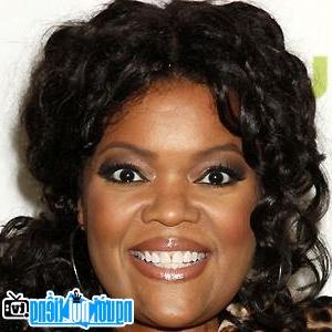 Latest Picture of TV Actress Yvette Nicole Brown