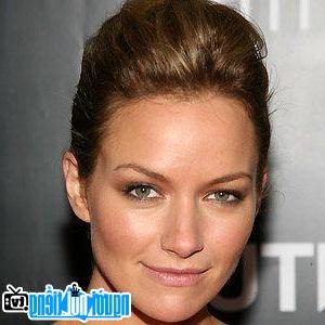 Latest Picture of TV Actress Becki Newton
