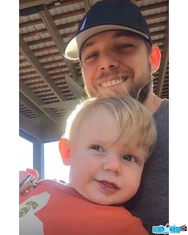Actor photo of Max Thieriot and his son