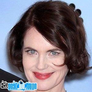 Một hình ảnh chân dung của Nữ diễn viên truyền hình Elizabeth McGovern