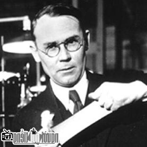 Image of Wallace Carothers