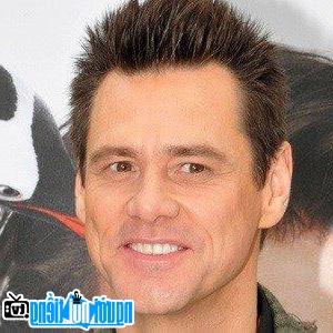 Một bức ảnh mới về Jim Carrey- Diễn viên nam nổi tiếng Newmarket- Canada