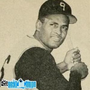 Latest picture of Athlete Roberto Clemente