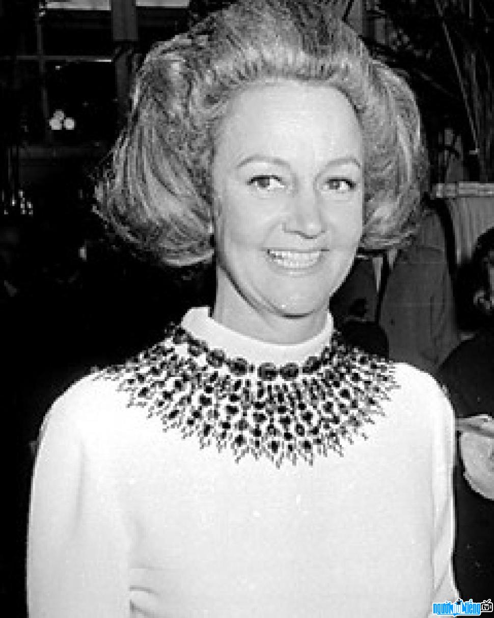 Katharine Graham nhà báo nổi tiếng với vụ bê bối Watergate