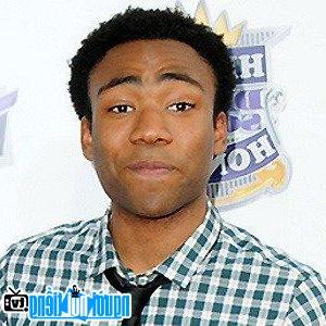 Latest Picture of TV Actor Donald Glover
