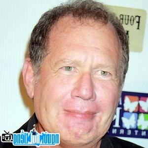 A Portrait Picture of Actor TV actor Garry Shandling