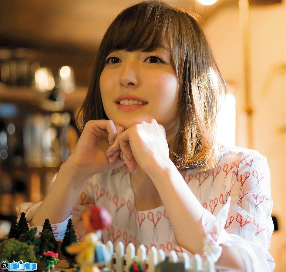 Image of Kana Hanazawa