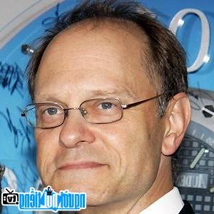 Latest Picture of TV Actor David Hyde Pierce