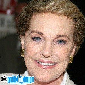Latest Picture of Actress Julie Andrews