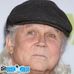 Latest picture of TV actor Tony Dow