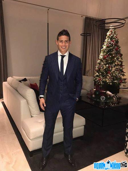  Latest pictures of football player James Rodriguez