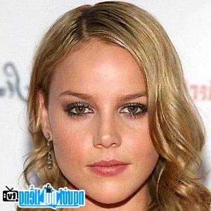 A New Picture Of Abbie Cornish- Famous Australian Actress