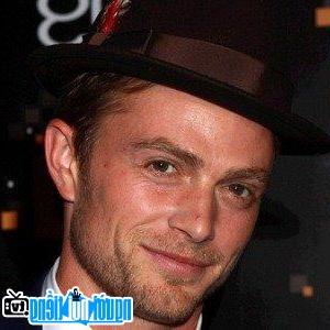 Latest Picture Of Television Actor Wilson Bethel