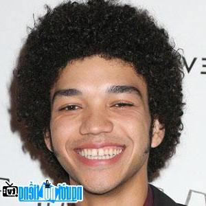 A new picture of Justice Smith- Famous California TV actor