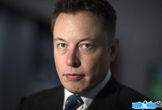 Elon Musk is a young billionaire in the aerospace and informatics industry