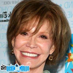 Latest Picture of TV Actress Mary Tyler Moore