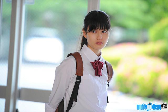 Hình ảnh nữ diễn viên Ai Hashimoto trong vai diễn một nữ sinh
