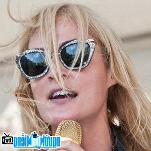 Picture of Emily Haines