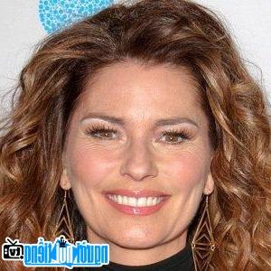 A New Photo of Shania Twain- Famous Country Singer Windsor- Canada