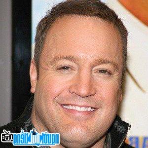 A New Picture Of Kevin James- Famous Actor Mineola- New York