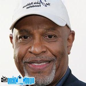 Latest picture of TV Actor James Pickens Jr.