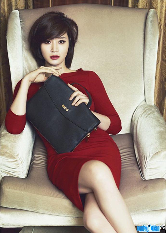 Diễn viên Kim Hye Soo nữ hoàng gợi cảm Hàn Quốc