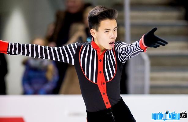 Nam Nguyen the pride of Canadian skating
