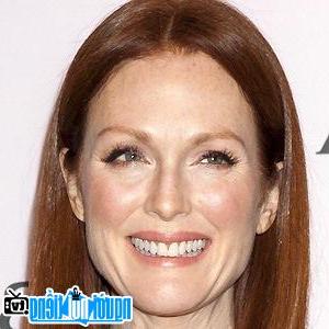 Actress Julianne Moore Latest Picture