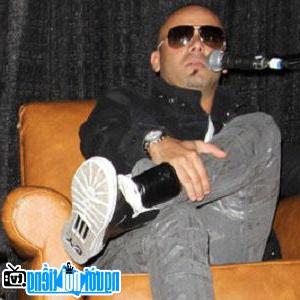 Latest picture of Wisin World Singer