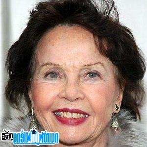 Latest Picture of Actress Leslie Caron