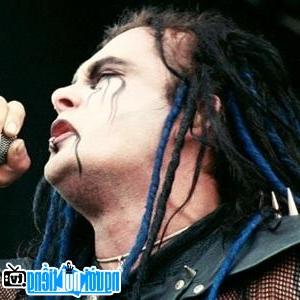 Một bức ảnh mới về Dani Filth- Ca sĩ nhạc rock metal nổi tiếng Anh