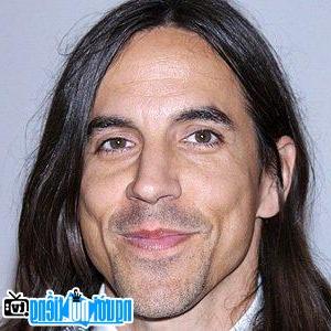 Một bức ảnh mới về Anthony Kiedis- Ca sĩ nhạc Rock nổi tiếng Grand Rapids- Michigan