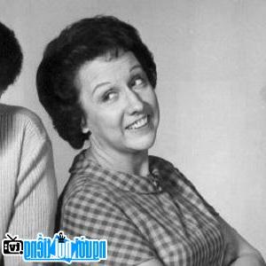 Latest Picture of TV Actress Jean Stapleton