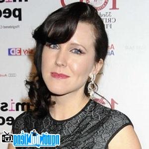 A Portrait Picture of Television Actress Alice Lowe's picture