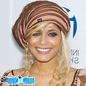 A New Photo Of Blu Cantrell- Famous R&B Singer Providence- Rhode Island