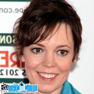 A portrait picture of TV Actress picture of Olivia Colman