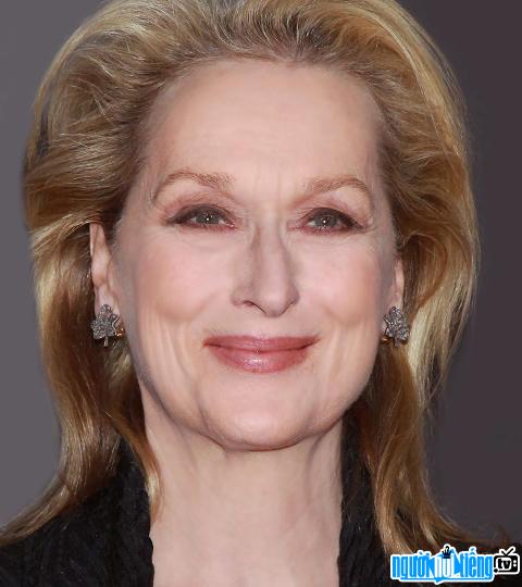 Một bức ảnh mới về Meryl Streep- Diễn viên nữ nổi tiếng Summit- New Jersey