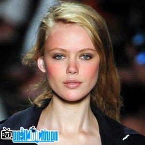 Hình ảnh mới nhất về Người mẫu Frida Gustavsson