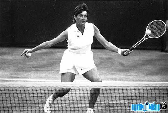 Margaret Court dominates the tennis village with unprecedented achievements