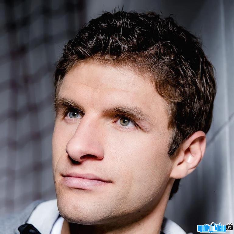 Một hình ảnh khác về cầu thủ Thomas Muller