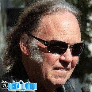 Latest picture of Neil Young Folk Singer