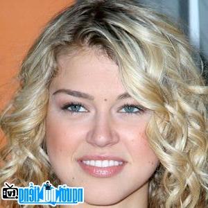 Latest Picture of TV Actress Adrianne Palicki
