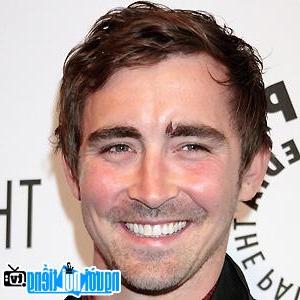 A portrait picture of Actor TV actor Lee Pace