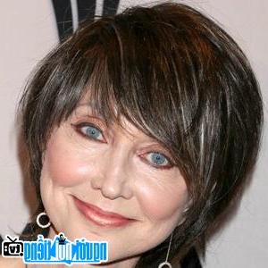 A New Photo Of Pam Tillis- Famous Florida Country Singer