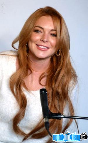 A portrait picture of Actress Lindsay Lohan