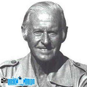 Image of Thor Heyerdahl