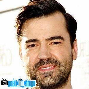 Latest Picture of Actor Ron Livingston